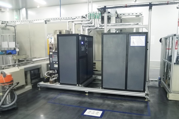 高低溫一體機制冷需要加什么介質(zhì)？